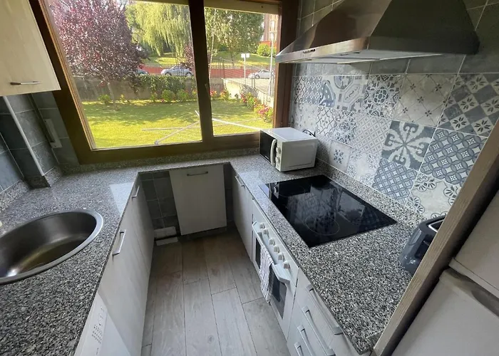 Cerca De Playas Con Garaje