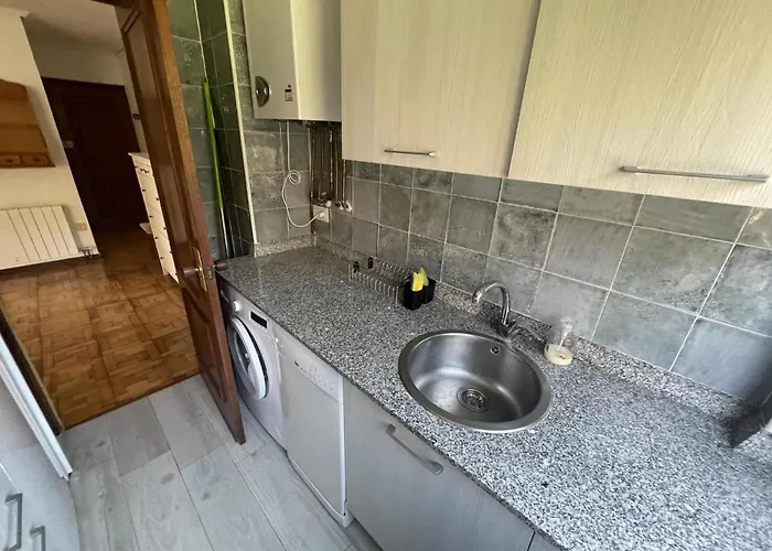 Cerca De Playas Con Garaje سانتاندر