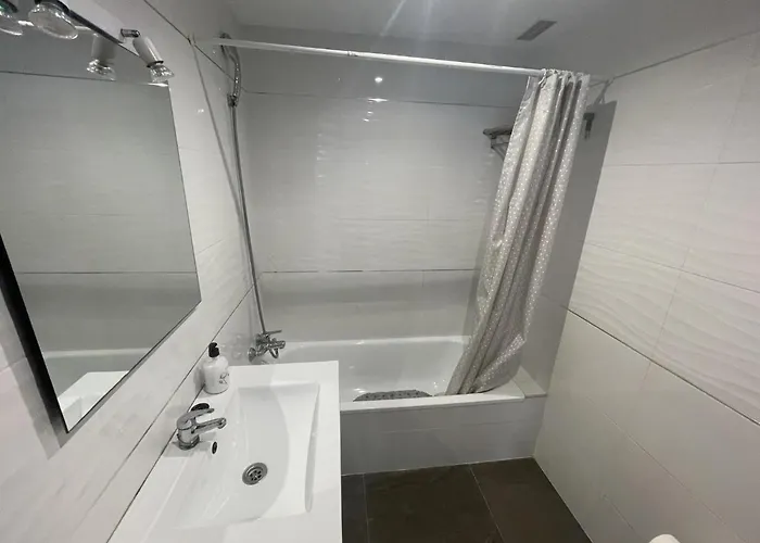 Cerca De Playas Con Garaje *