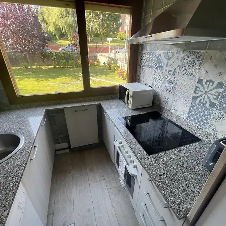 Cerca De Playas Con Garaje